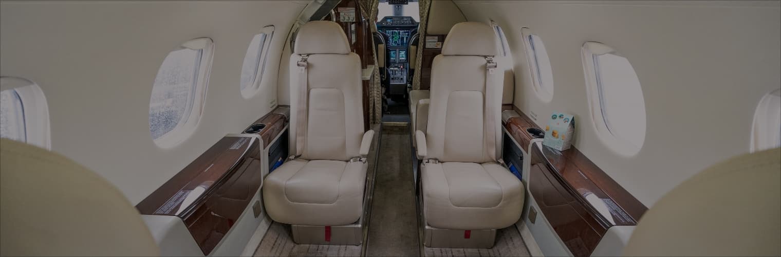 Phenom 300 - Virtual Visit - Background (sourced live, absent from inventory)